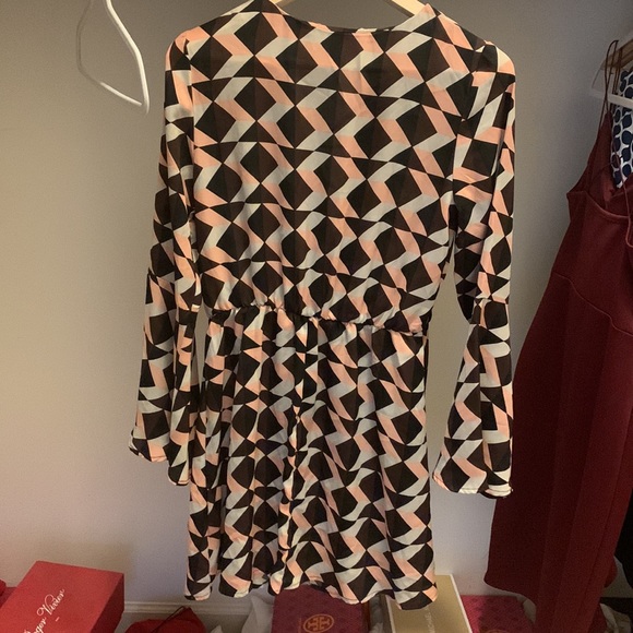 Glamorous Long Sleeve Dress - Picture 2 of 3